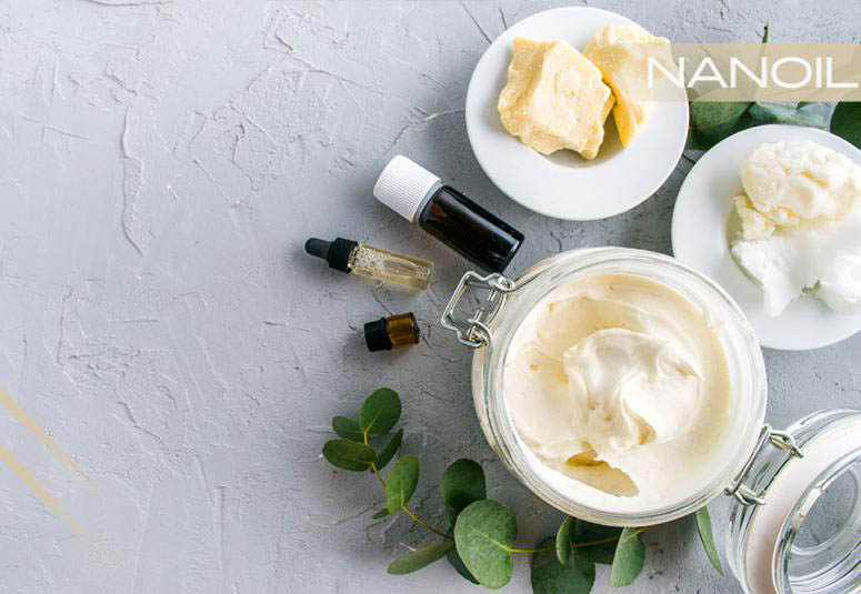 TOP 10 - najlepsze, uniwersalne maseczki do twarzy, które zrobisz w domu